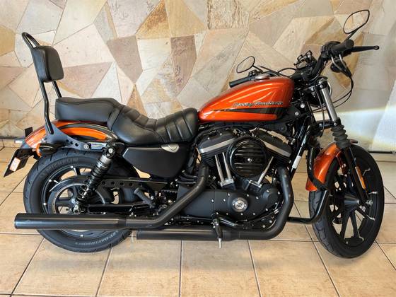 HARLEY-DAVIDSON SPORTSTER IRON 883 HARLEY-DAVIDSON SPORTSTER IRON 883